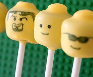 Lego Cake Pops