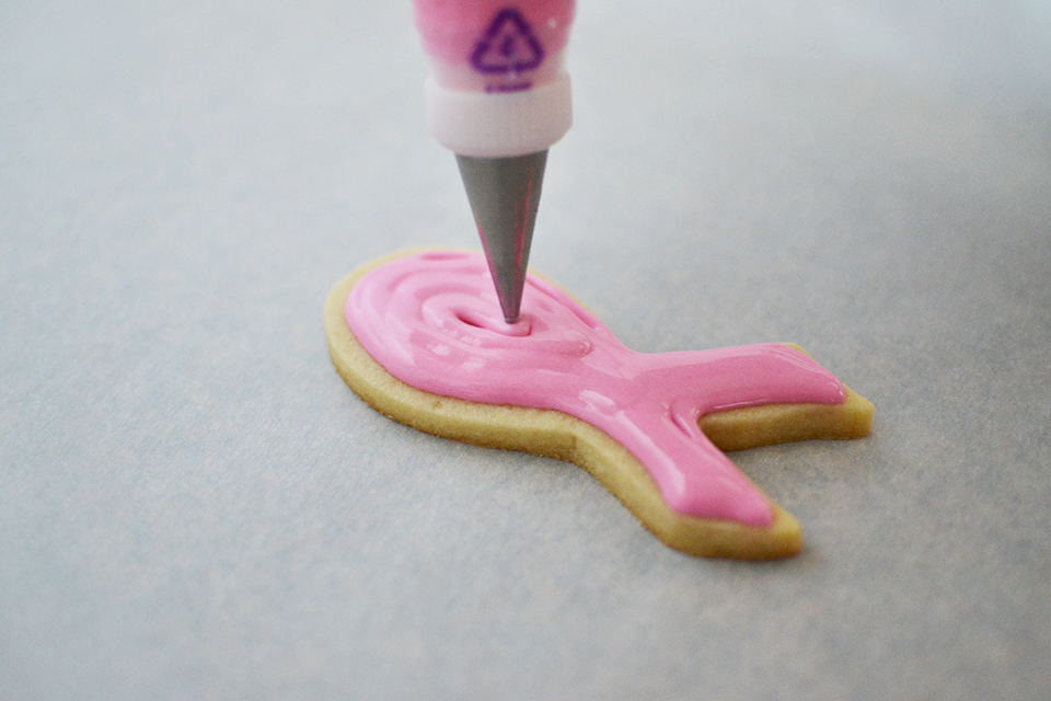 Pink Ribbon Cookies Tutorial